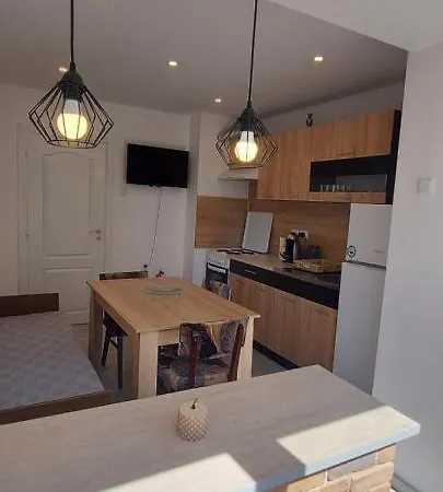 Guest house Jasmin 4*